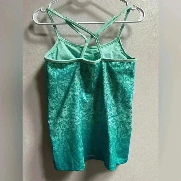LIKE NEW | Athleta Women’s Harmonious Tank Top | Green | Size XS - Picture 5 of 11